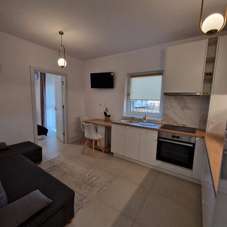 Cora Apartment Бая Маре Екстериор снимка